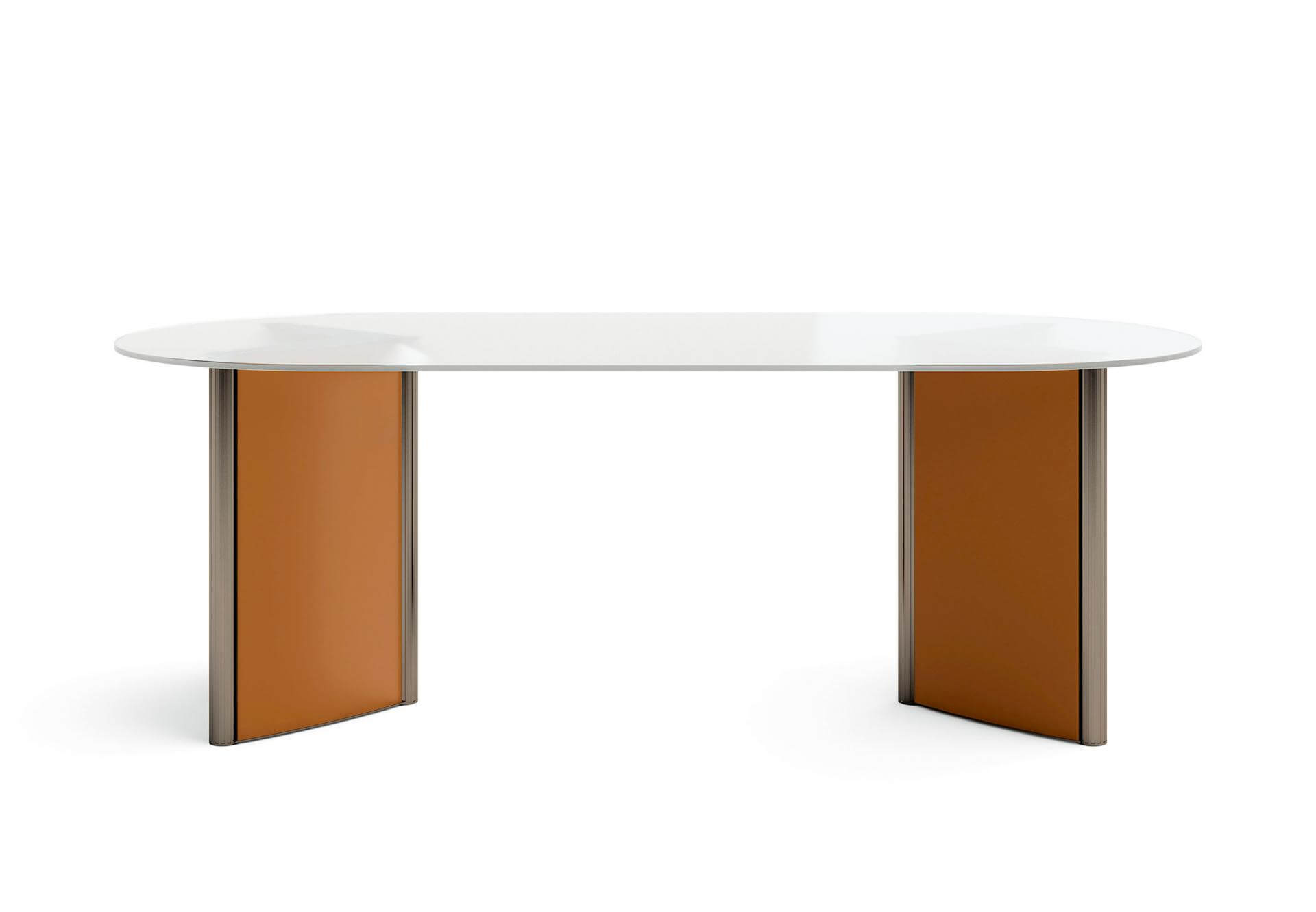 Lomacasa_Pellizzoni_Valeo-Table_hero