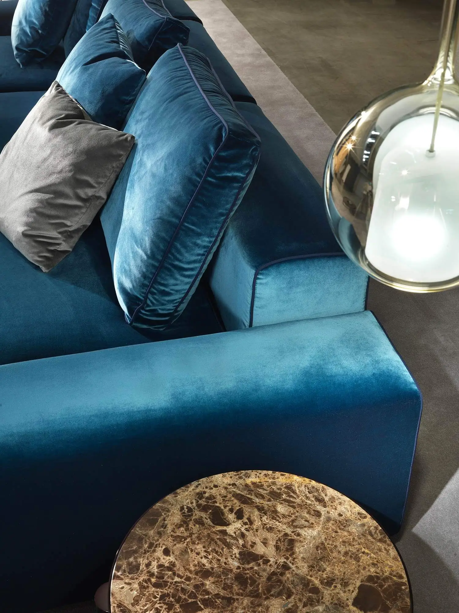 Lomacasa Marelli Alexander Divano Galleria 1-10