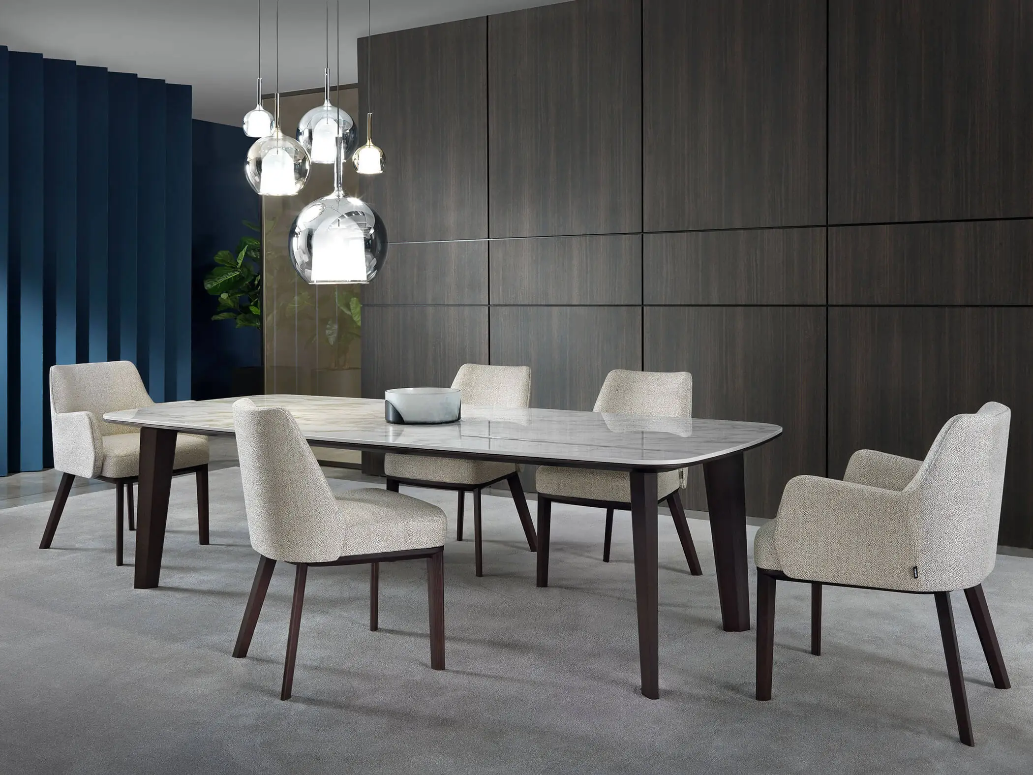 Lomacasa Marelli Anderson Dining Table Galleria 1-4