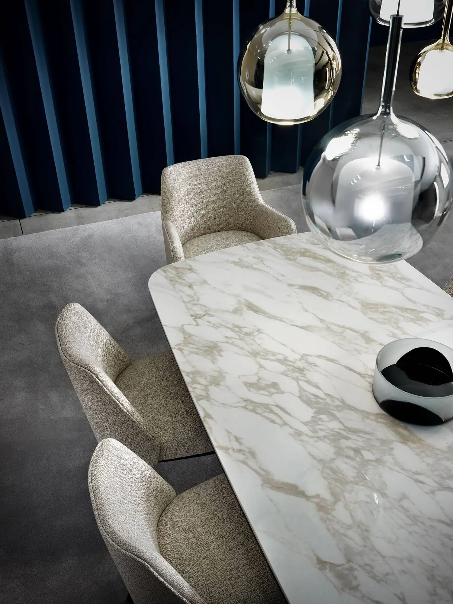 Lomacasa Marelli Anderson Dining Table Galleria 1-7