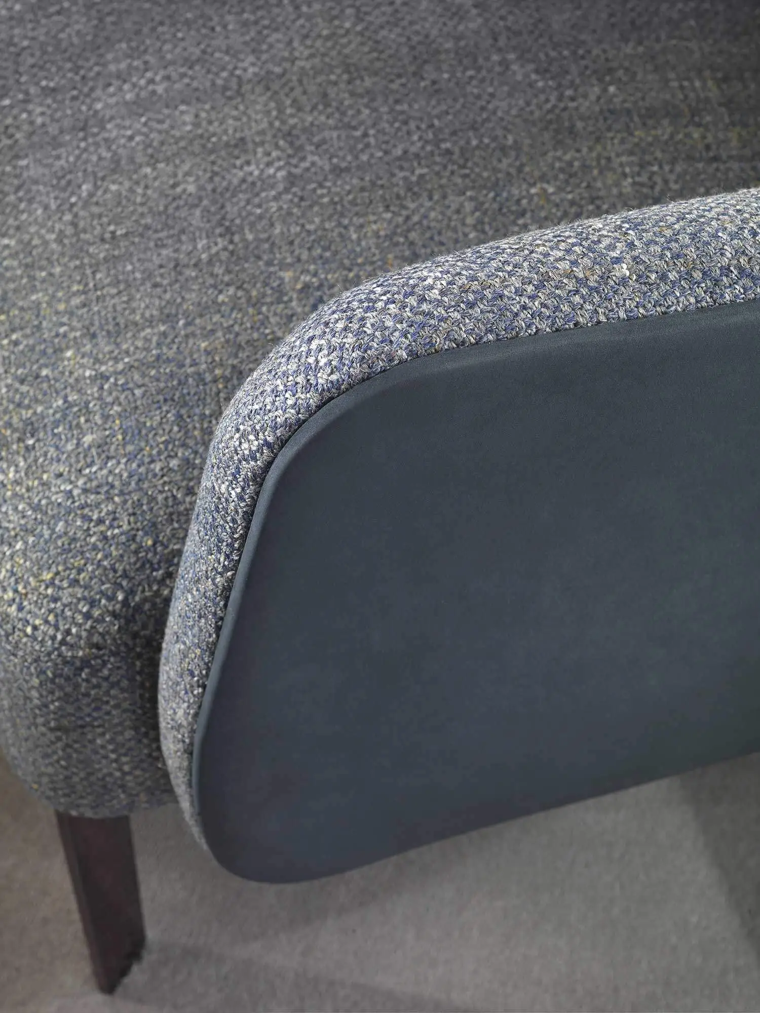 Lomacasa Marelli Clipper High Poltrona Galleria 1-8