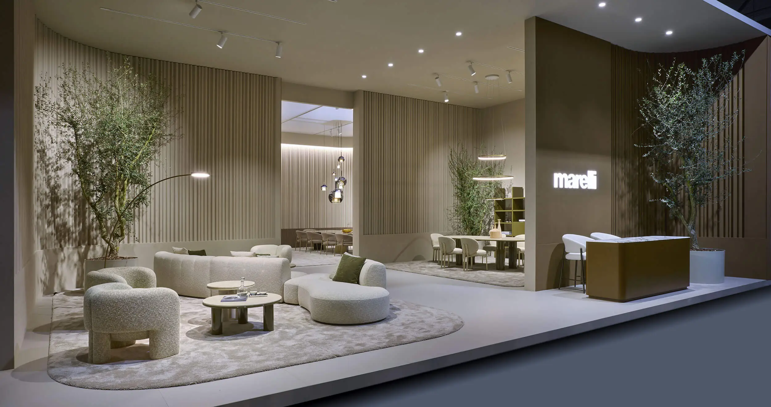 Lomacasa Marelli Emma Poltrona Galleria 1-5