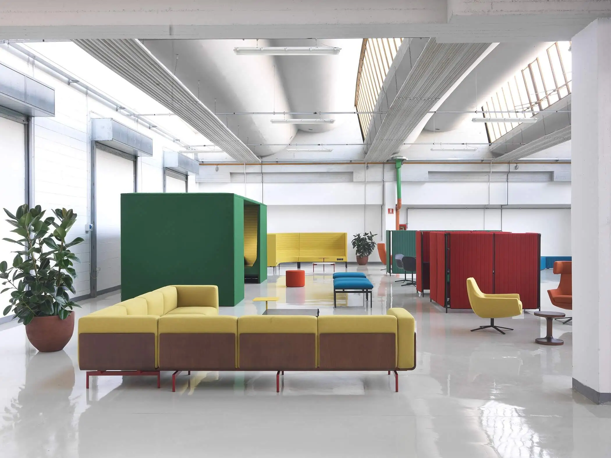 Lomacasa Marelli L-Divano Poltrona Galleria 1-5