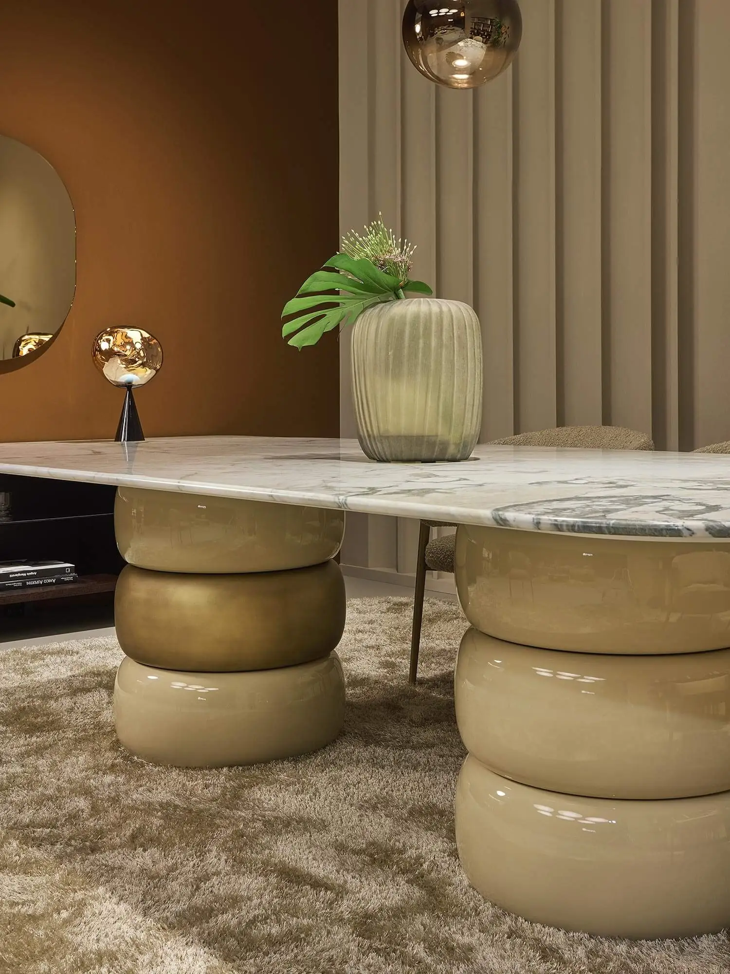 Lomacasa Marelli Lua Dining Table Galleria 1-4