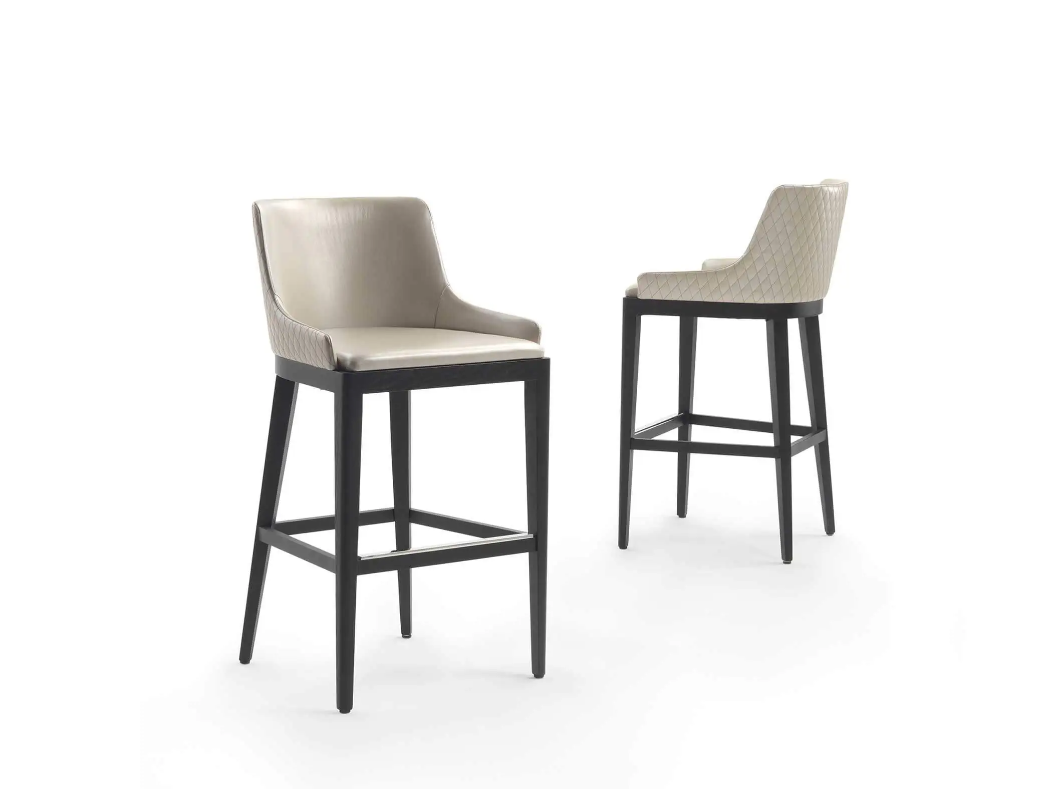 Lomacasa Marelli Nicole Sgabello Galleria 1-3