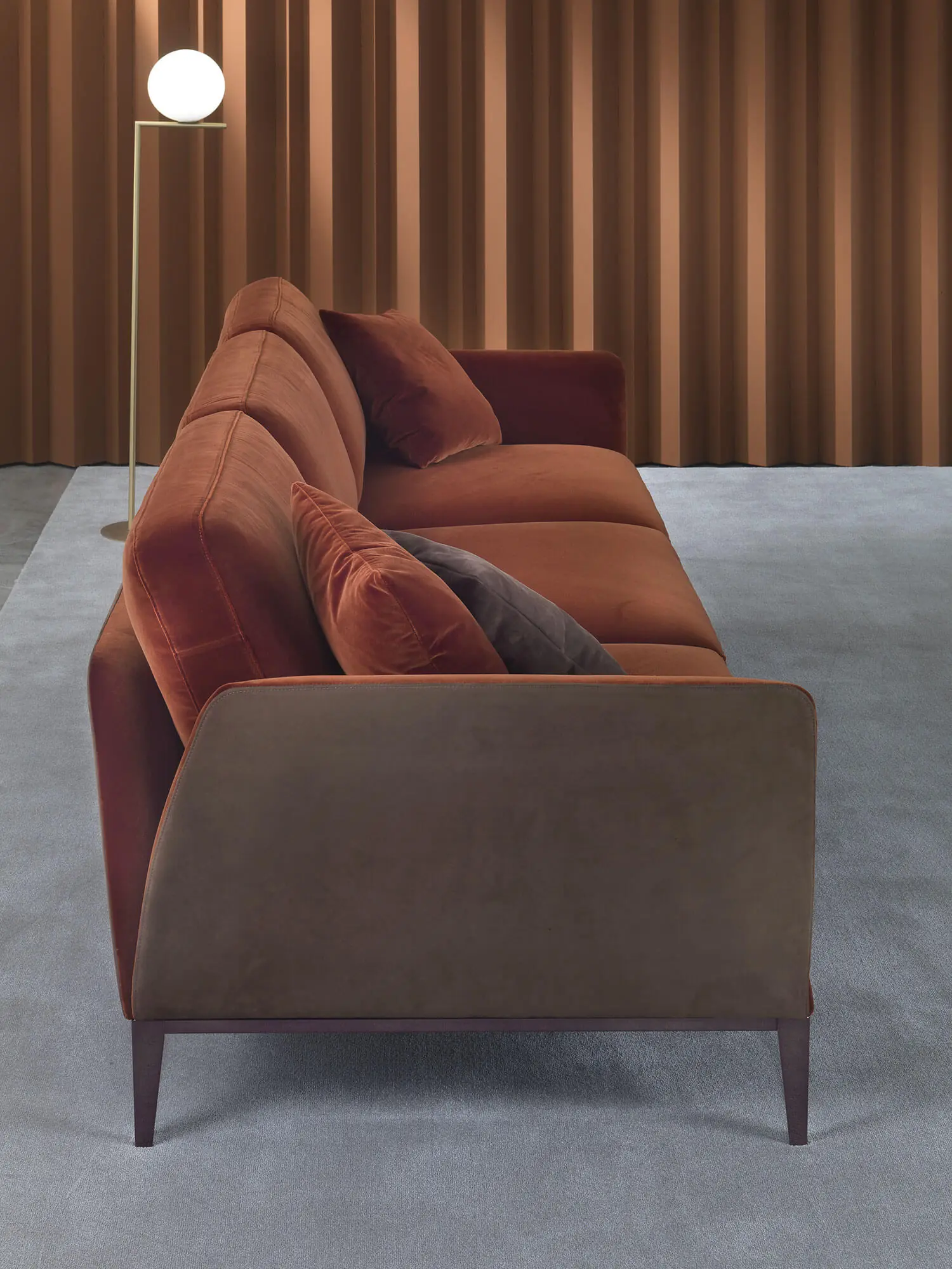 Lomacasa Marelli Ritz Poltrona Galleria 1-10