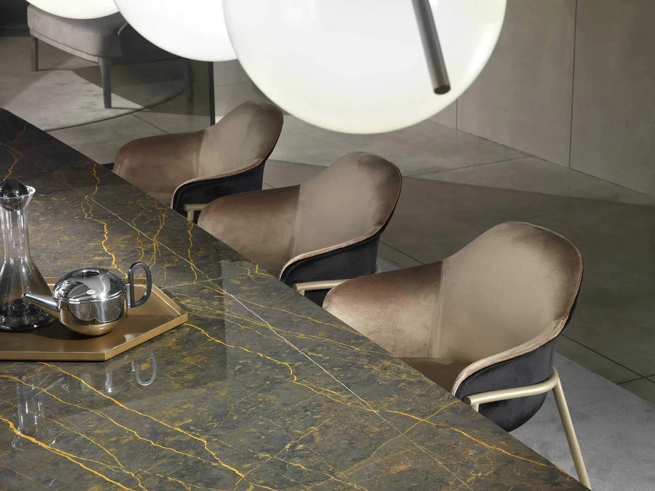 Lomacasa Marelli Self Dining Table Galleria 1-8