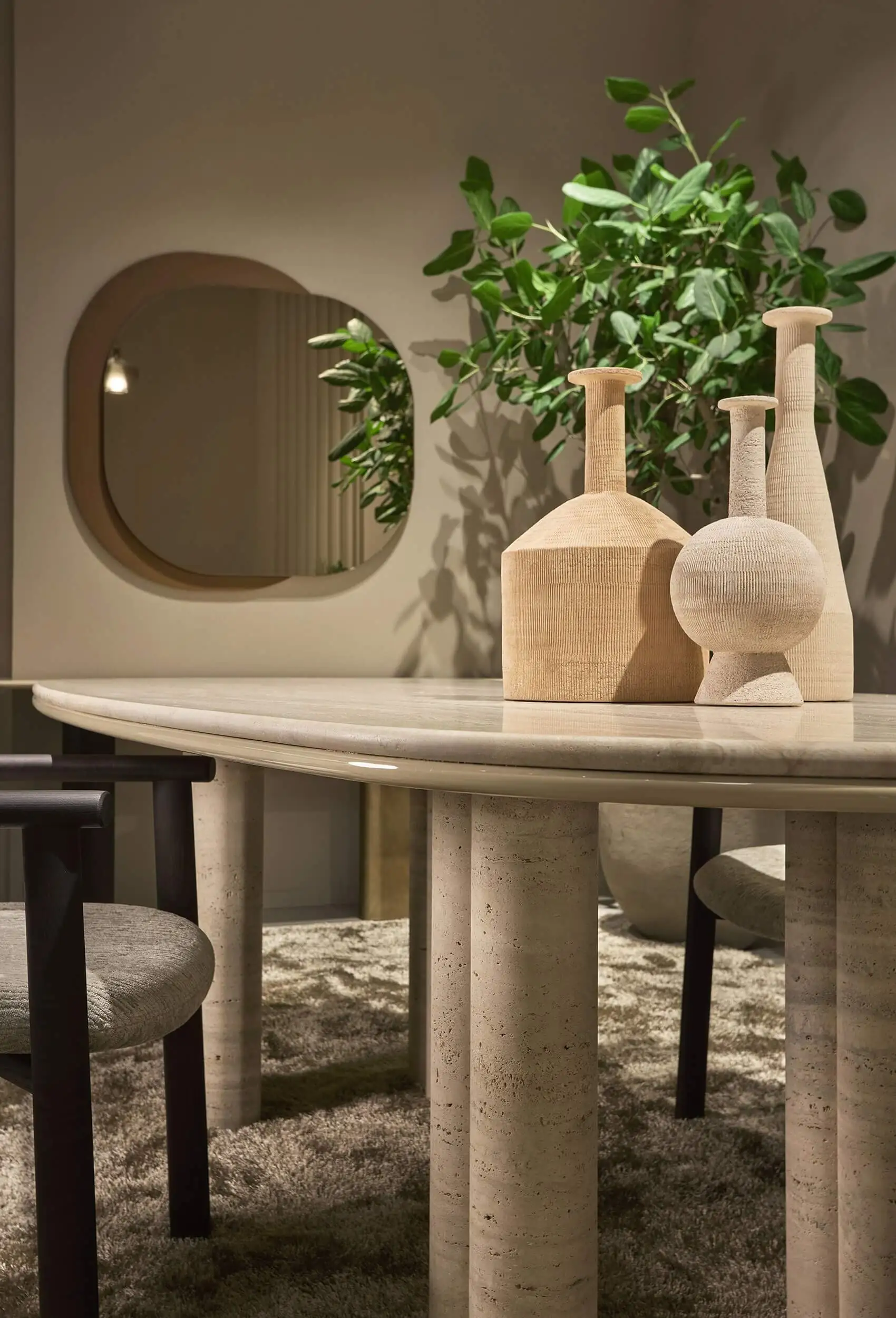 Lomacasa Marelli Simmy Dining Table Galleria 2-7