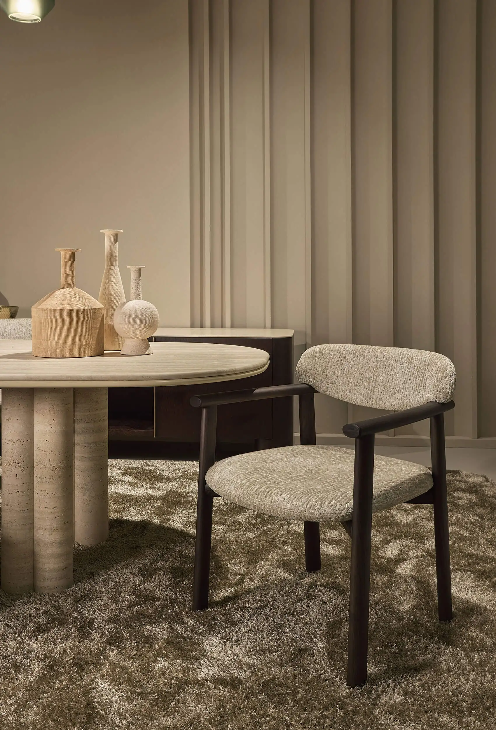 Lomacasa Marelli Simmy Dining Table Galleria 2-8