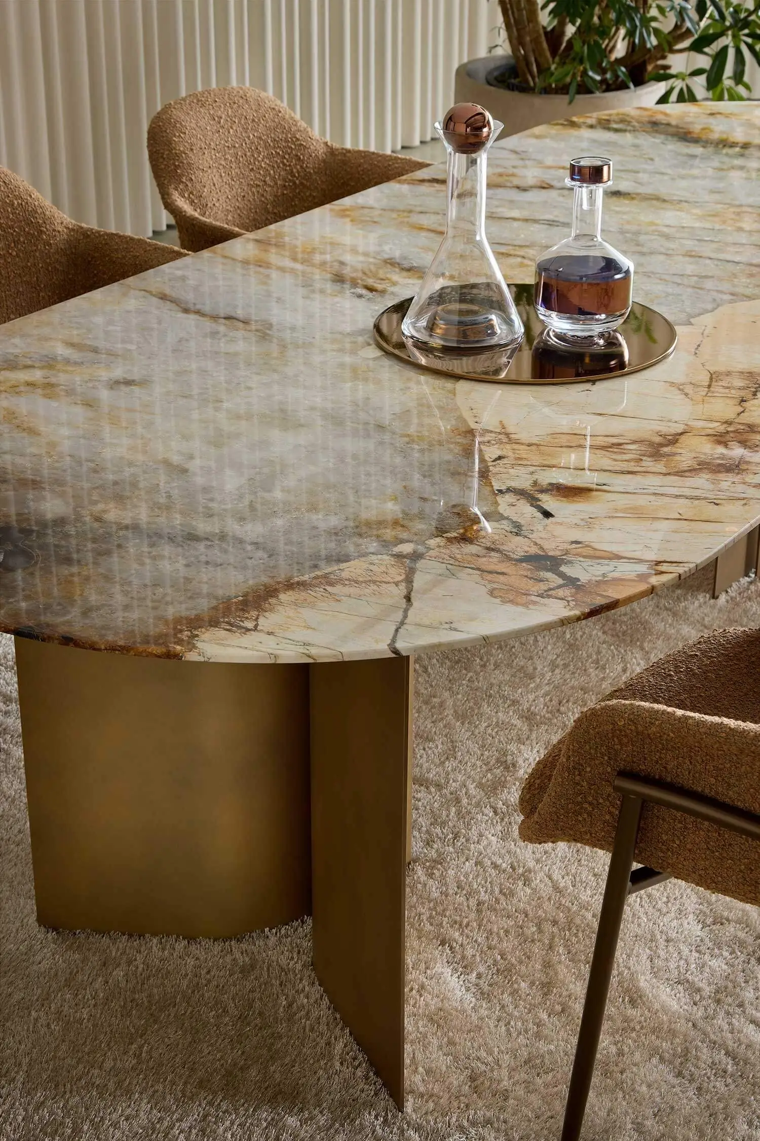 Lomacasa Marelli Wave Dining Table Galleria 1-9