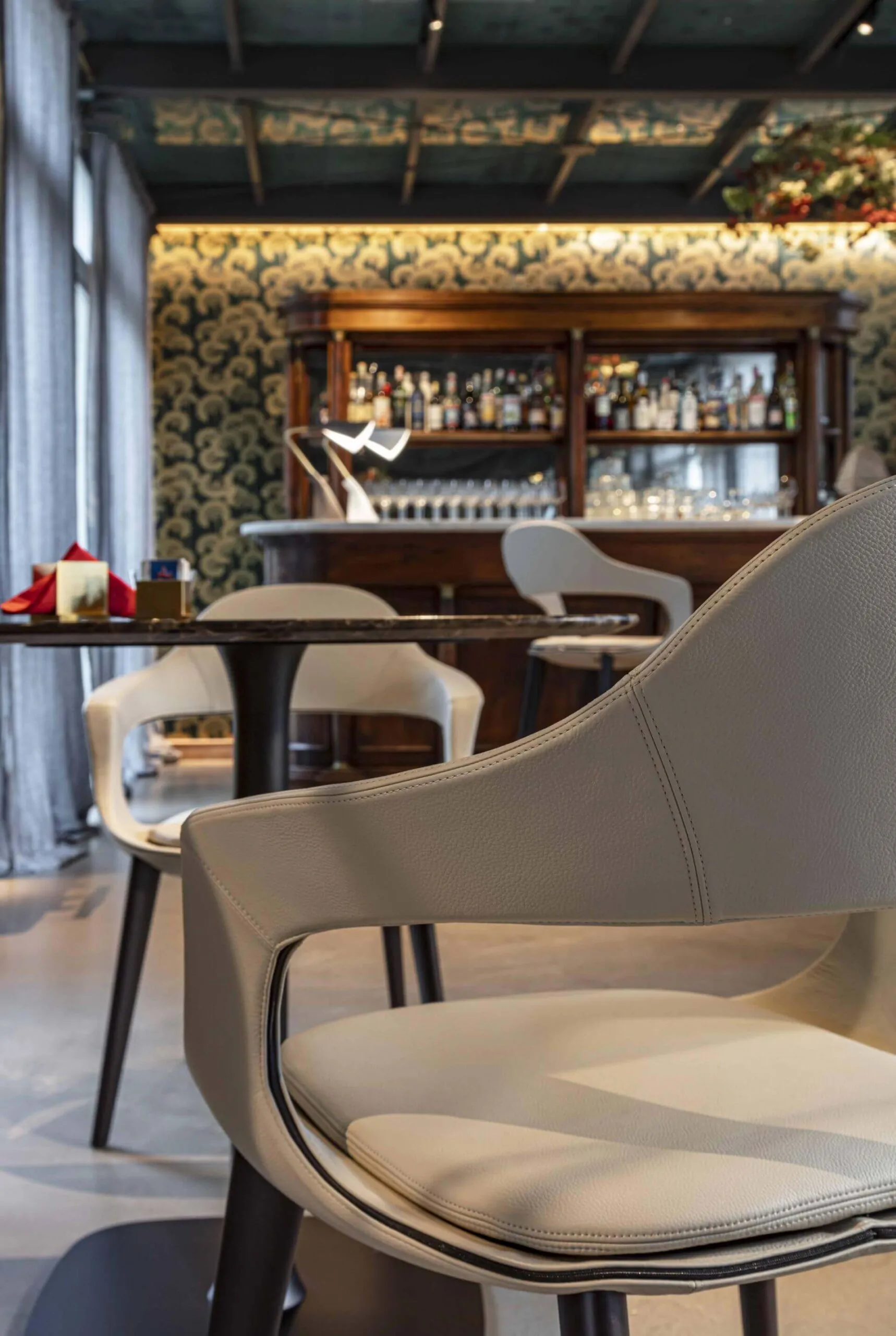 Lomacasa_Pellizzoni_Frenchkiss-Poltrona_Galleria-1