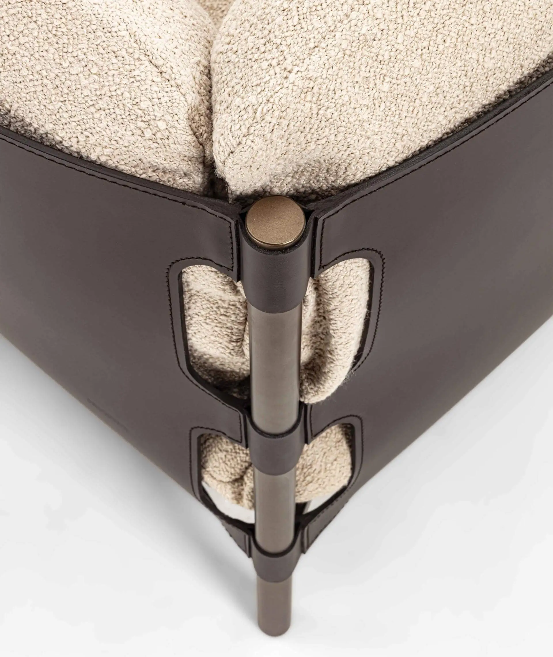 Lomacasa_Pellizzoni_Iris-Relax-Poltrona_Galleria-4