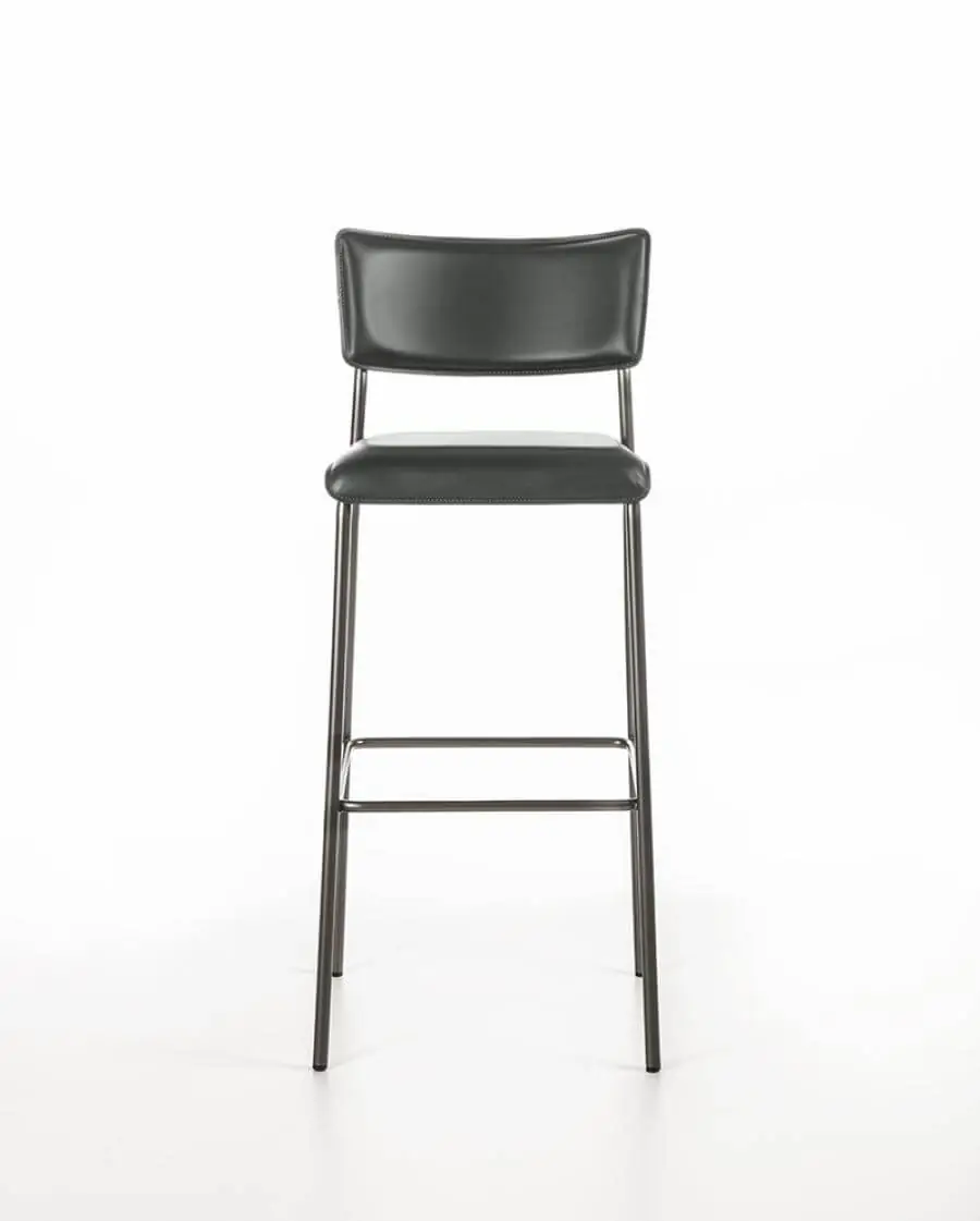 Lomacasa_Pellizzoni_Isotta-Sgabello_Descrizione