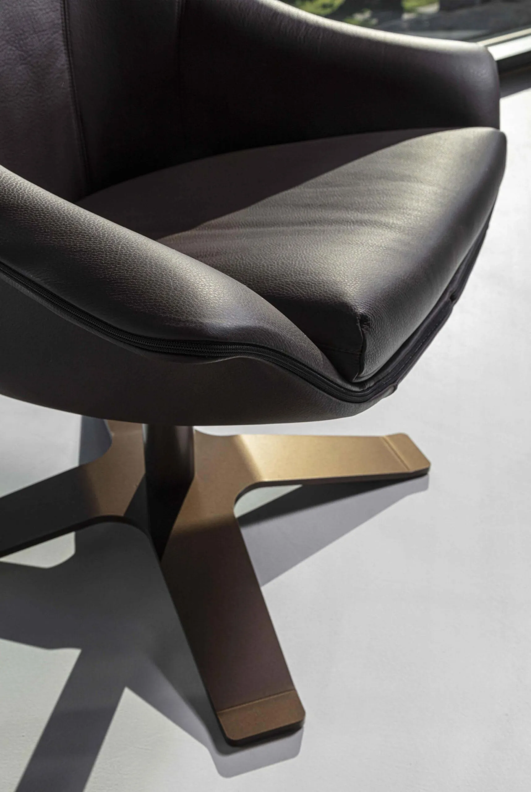 Lomacasa_Pellizzoni_Lullaby-Relax-Poltrona_Galleria-5