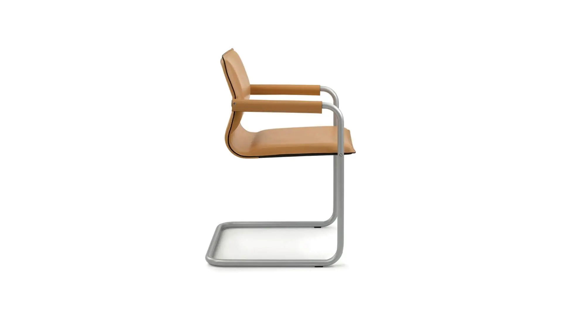 Lomacasa_Pellizzoni_Lybra-Poltrona_Galleria-7