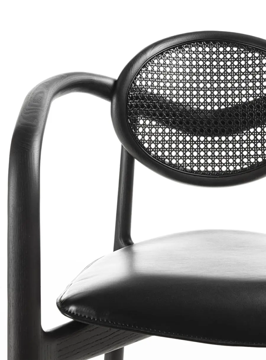 Lomacasa_Pellizzoni_Marlena-Poltrona_Descrizione