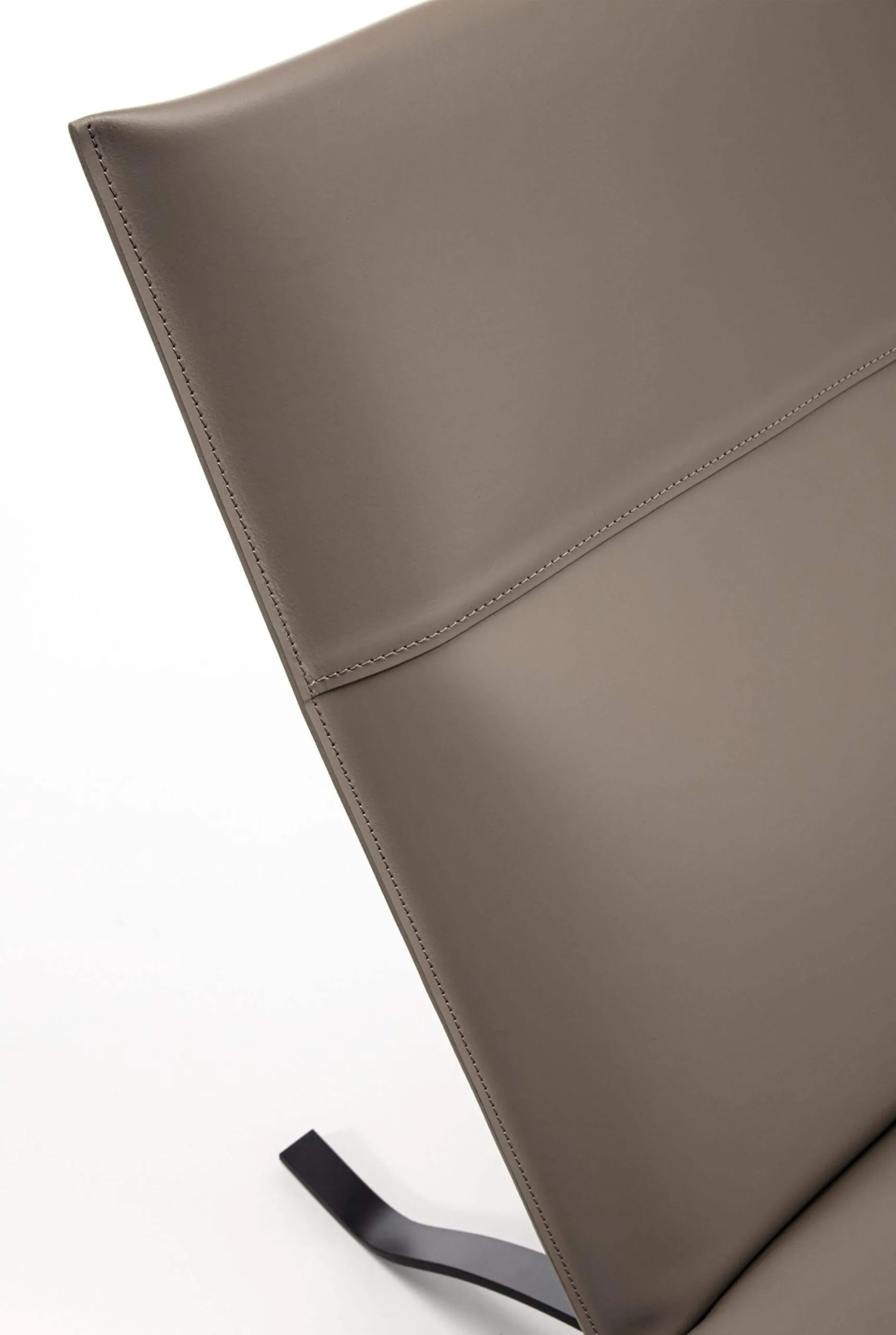 Lomacasa_Pellizzoni_Mood-Relax-Poltrona_Galleria-7