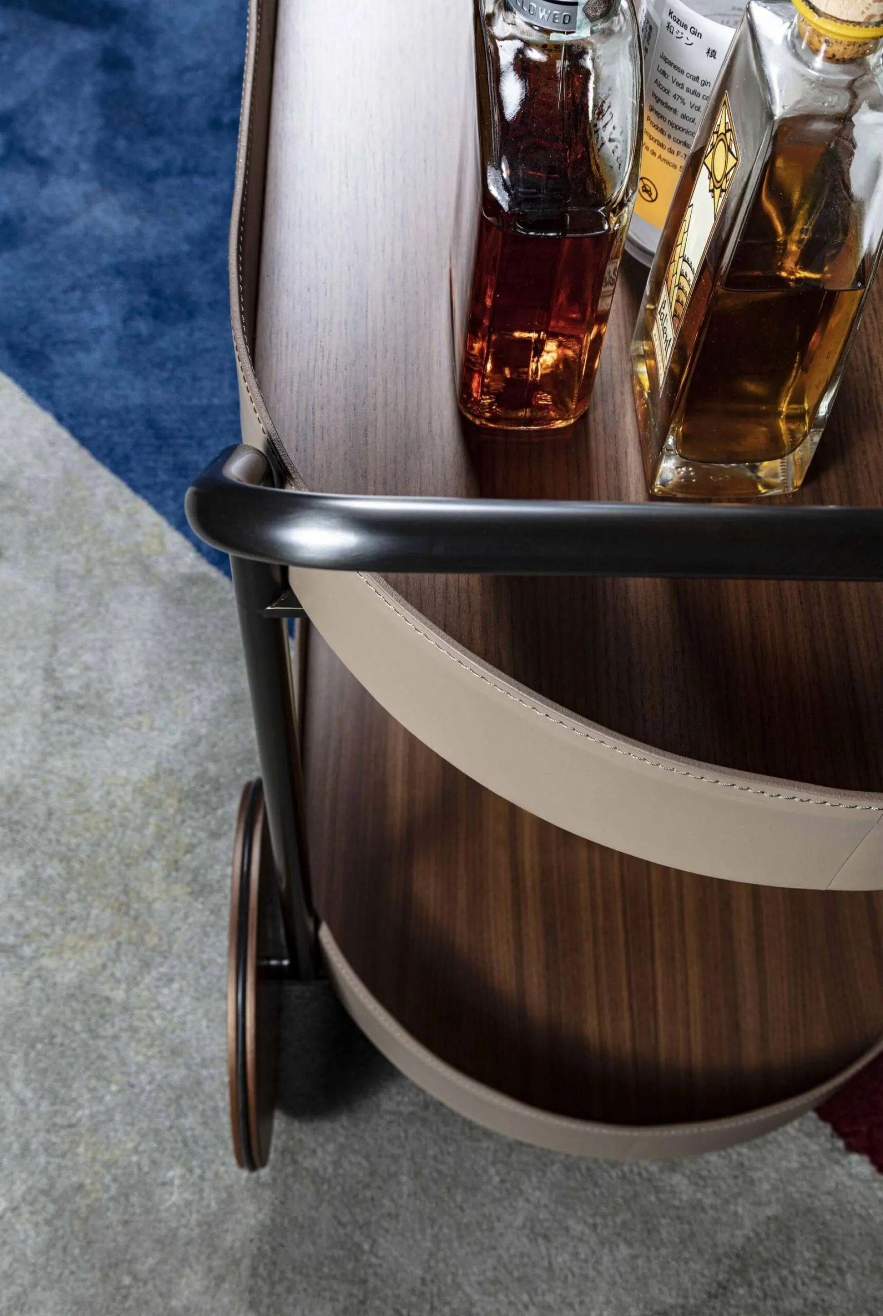 Lomacasa_Pellizzoni_Route-Mobile contenitore_Galleria-2