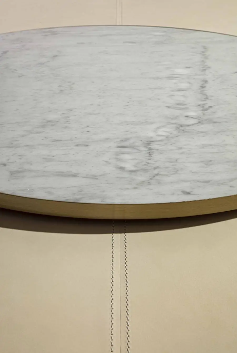 Lomacasa_Pellizzoni_Star-Table_Descrizione