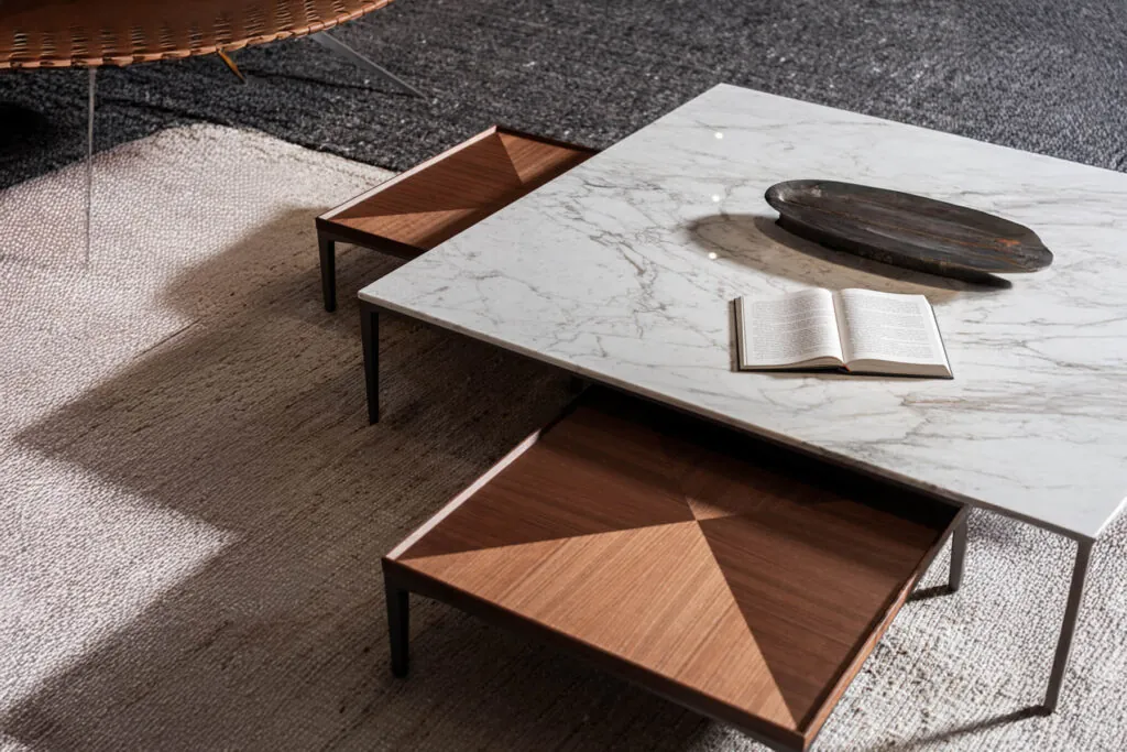 Modular Furniture Sgabello Sottile M6